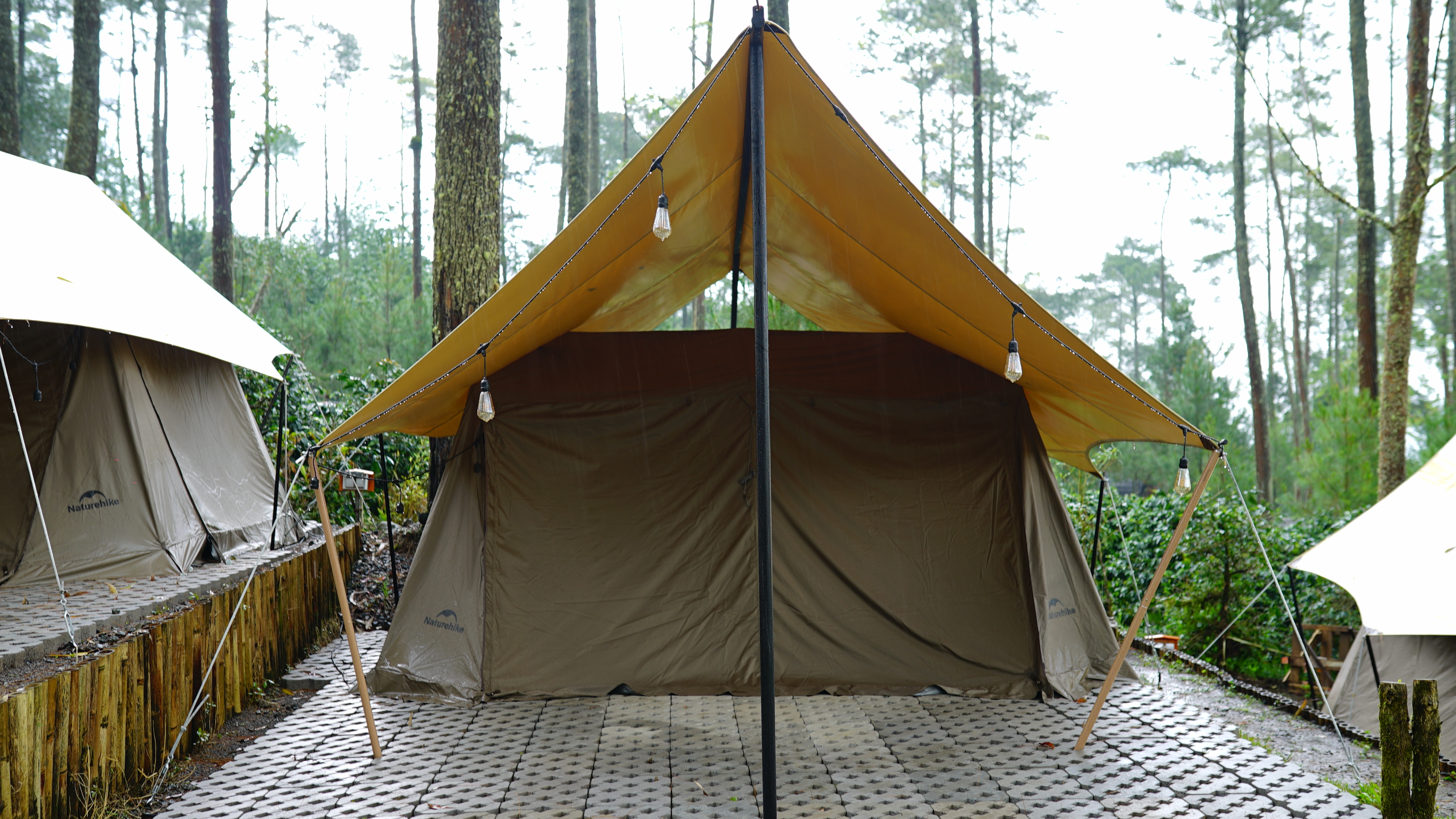 Spot - Tenda Senja